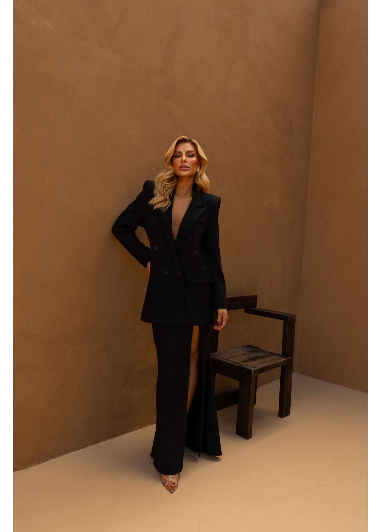 image_fe7f9040-ee86-43d8-9017-4f38d1e6f521