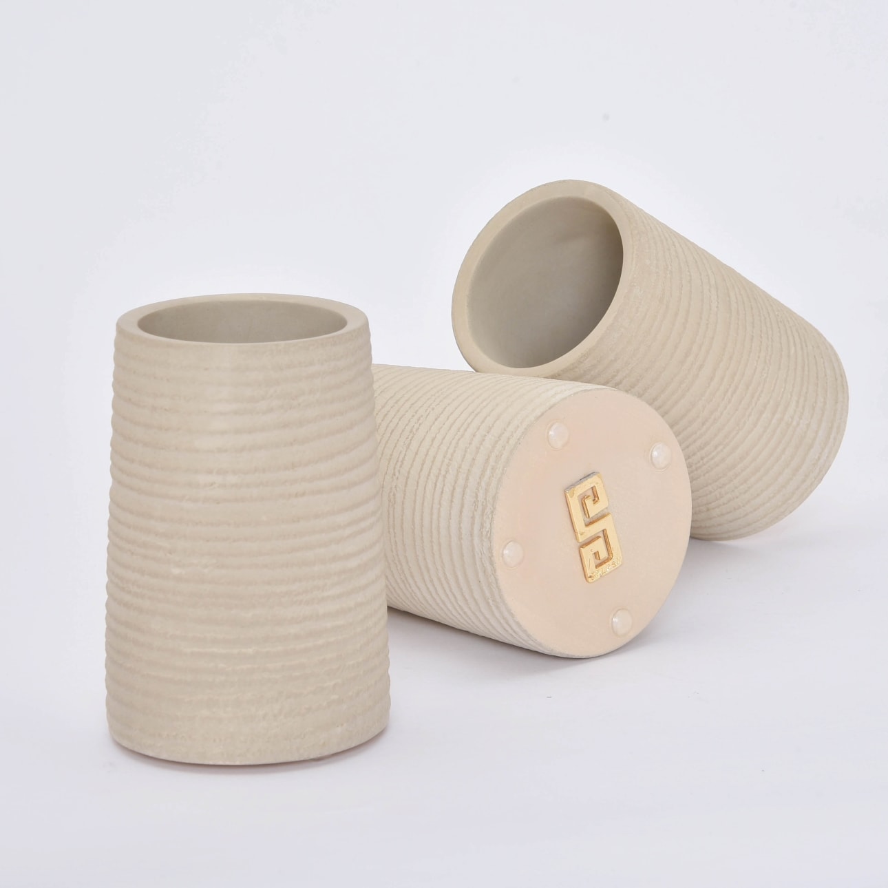 image_8b83b773-7c68-45b0-bd95-3ba7ebdab86f