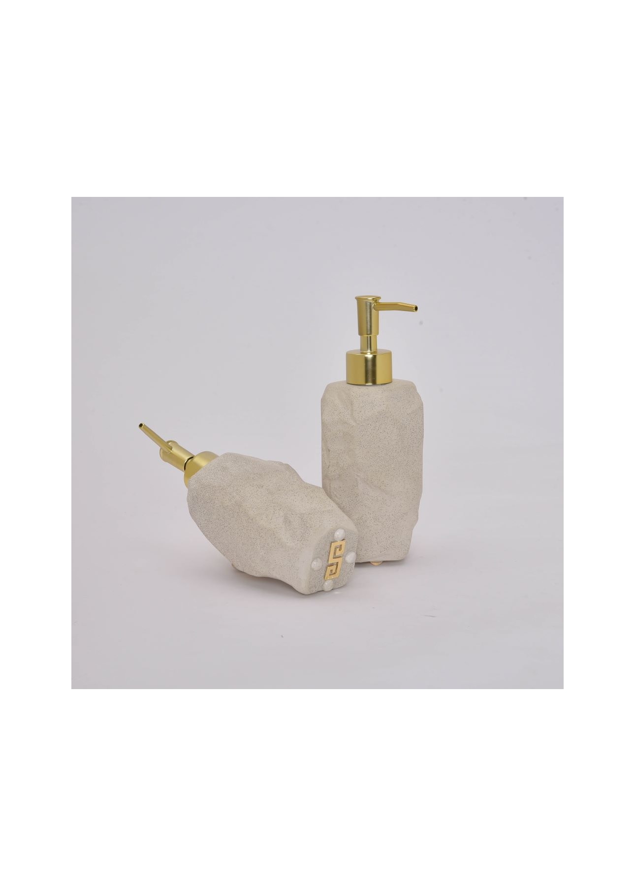 image_b004ffc2-ca61-4cd5-b4e7-36f4626c3618