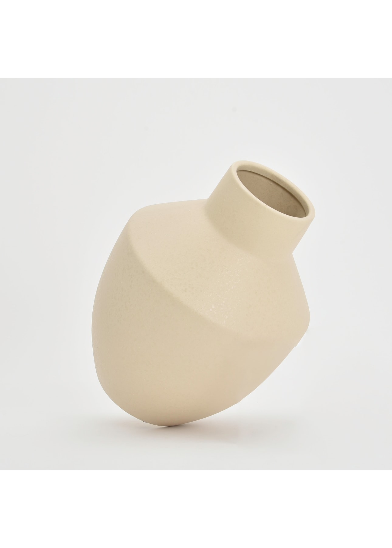 image_f6be5bee-d289-4d6d-a7c3-28878180e86f